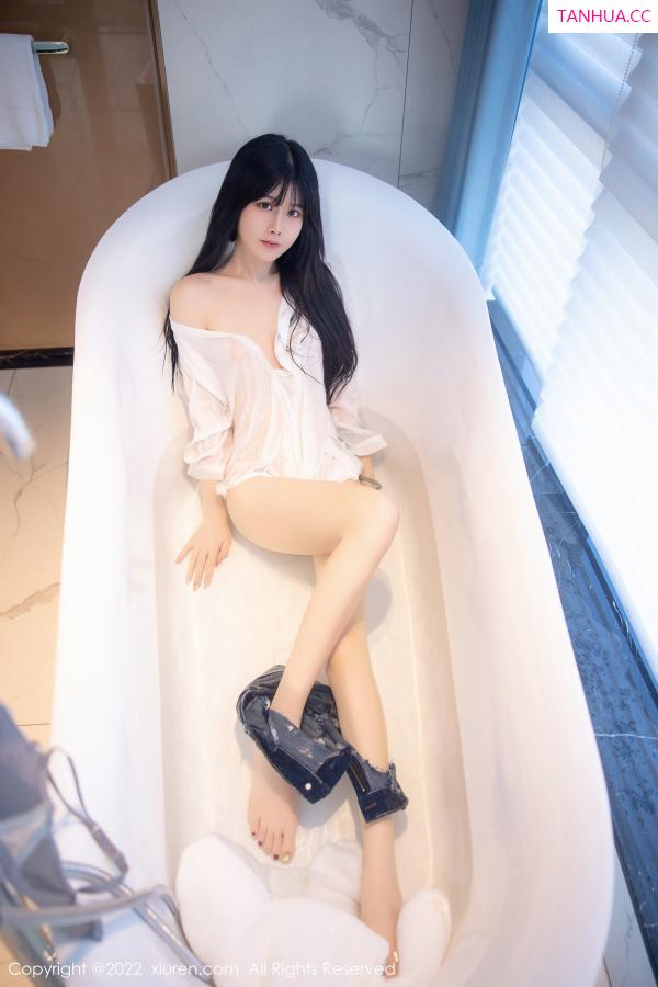 77qiqi  [XiuRen]高清写真图 2022.11.25 No.5909 77qiqi 浴缸美腿第50张图片